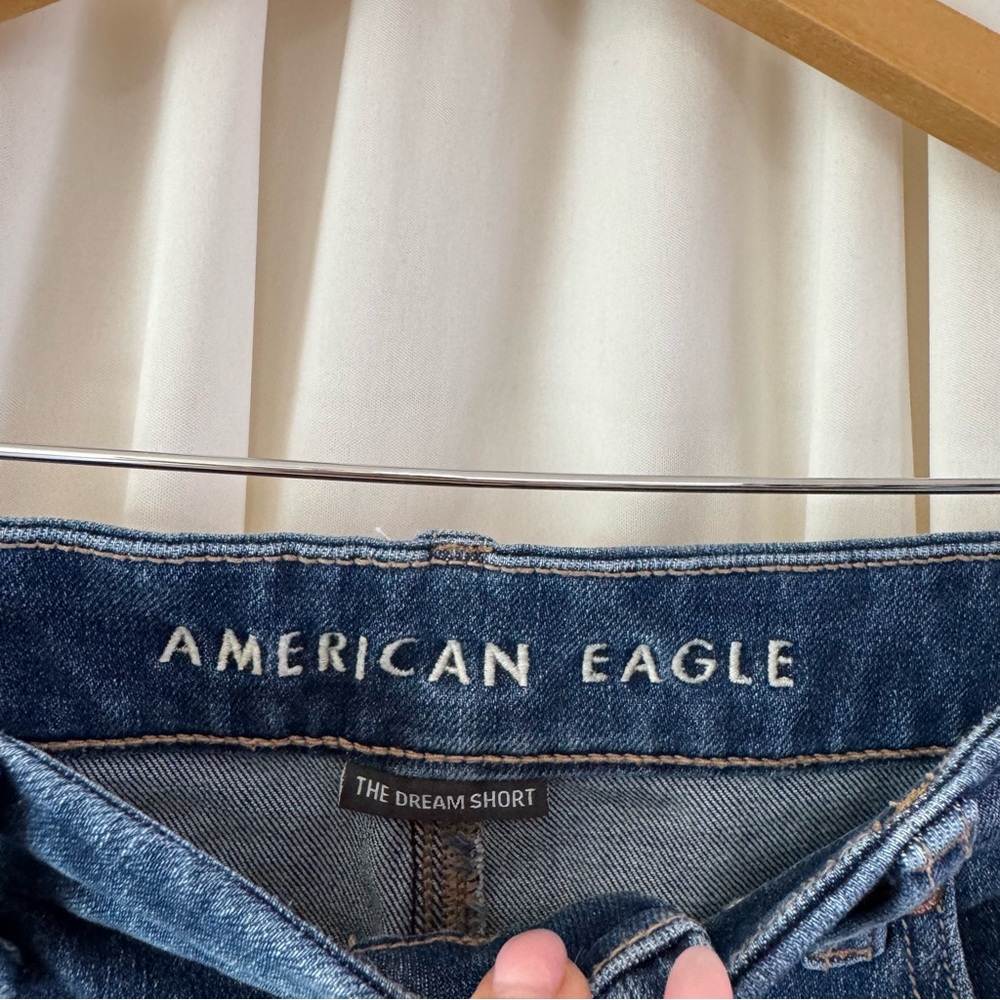 American Eagle Dream Curvy Denim Midi 90s Short Mid Length Spring Summer Size 6 - Picture 3 of 5